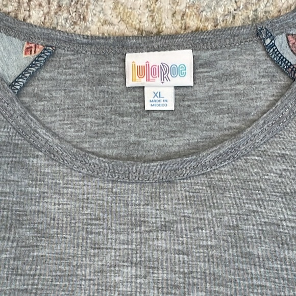 LuLaRoe Randy tee - Picture 6 of 7